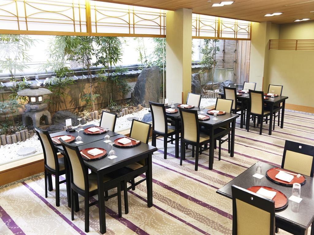 Takarazuka Hotel Exterior foto